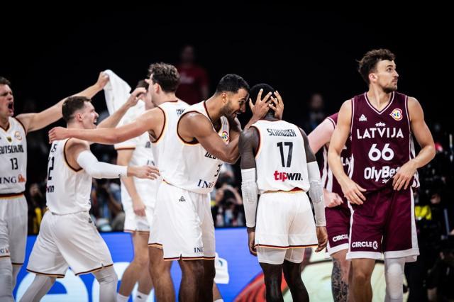 体育社区-施罗德严重失常德国惊险晋级 半决赛将与美国决战